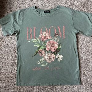 Boutique “Bloom” Distressed Tee